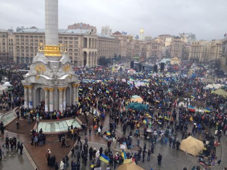 В Киеве на Майдане собрался масштабный «Марш миллиона»