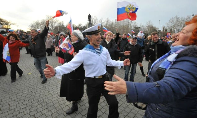 Жители полуострова пересматривают отношение к действиям России